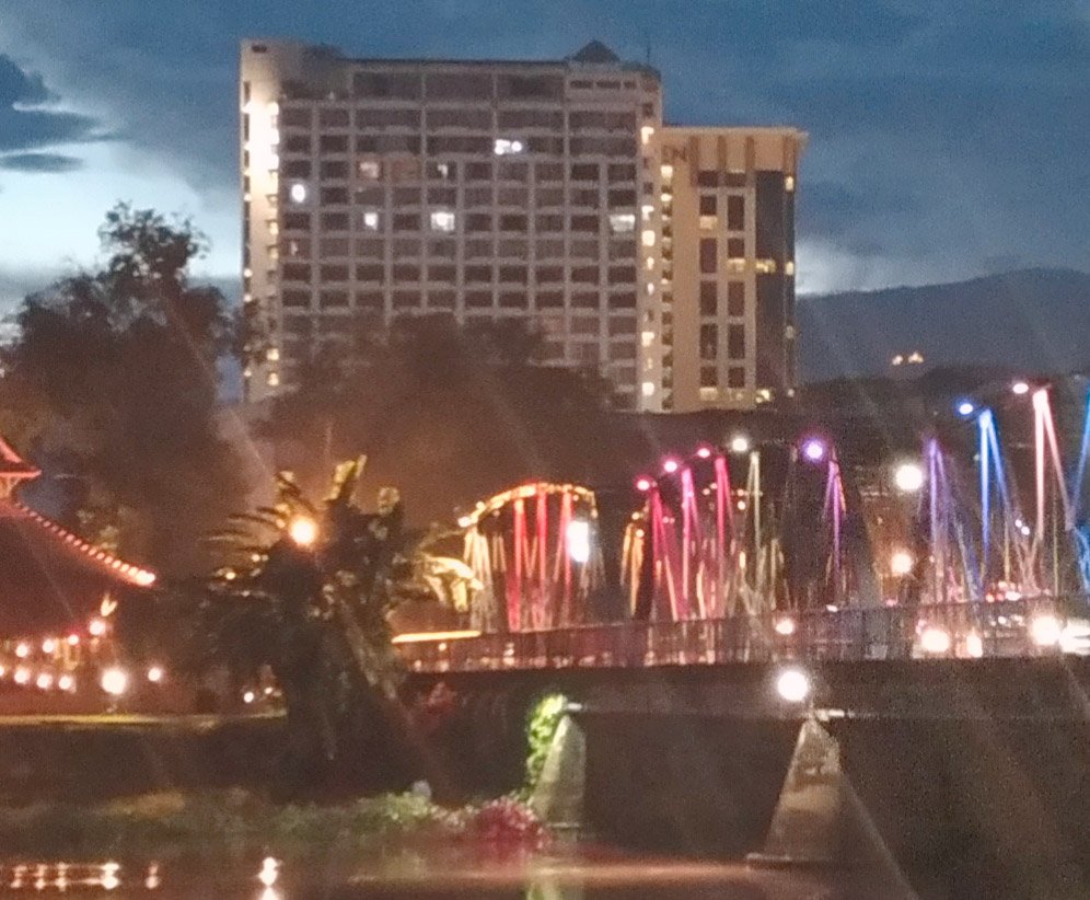 苹果手机拍照和数码相机哪个好,数码相机和手机拍照对比