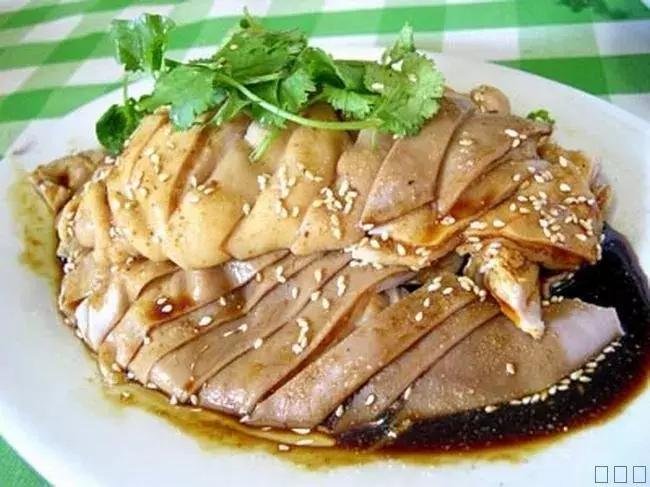 丹霞山震撼,丹霞山看着风景美如画