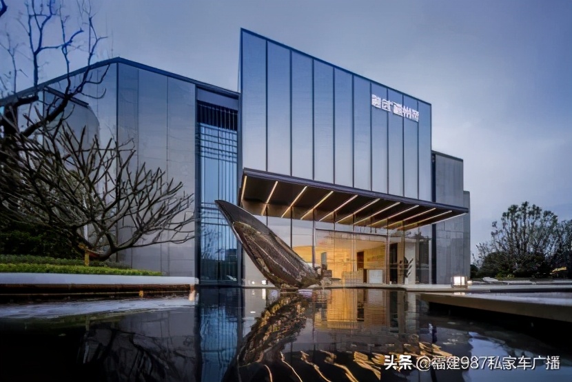 到底先干啥?福州杨先生和开发商吵翻天