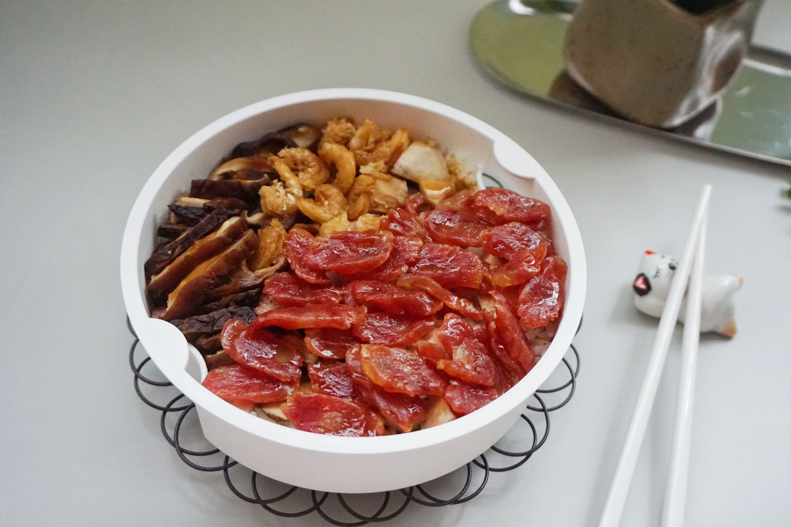 腊味煲仔饭美味飘香,腊味煲仔饭口味