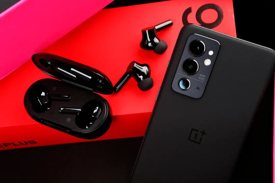 忠诚僚机作用,玩机报告一加9r缺点