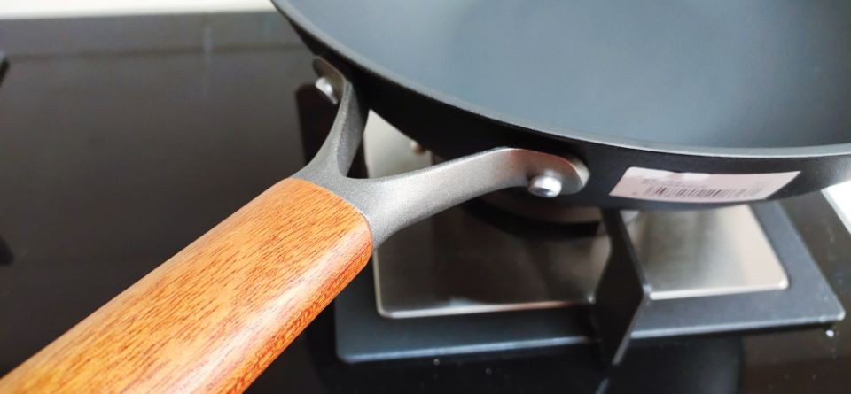 家用轻质无涂层铁锅,高纯零涂层铁锅