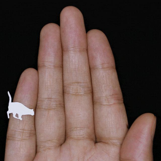 手掌画创意剪纸,手掌画剪纸三年级