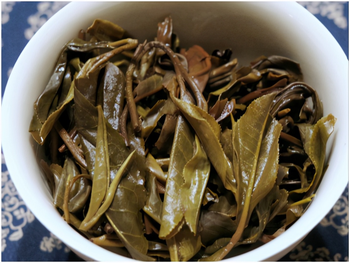 隐山野生古树红茶,隐山古树春茶