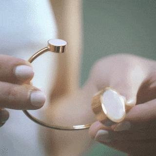 林允同款防蚊手镯,林允驱蚊手环测评