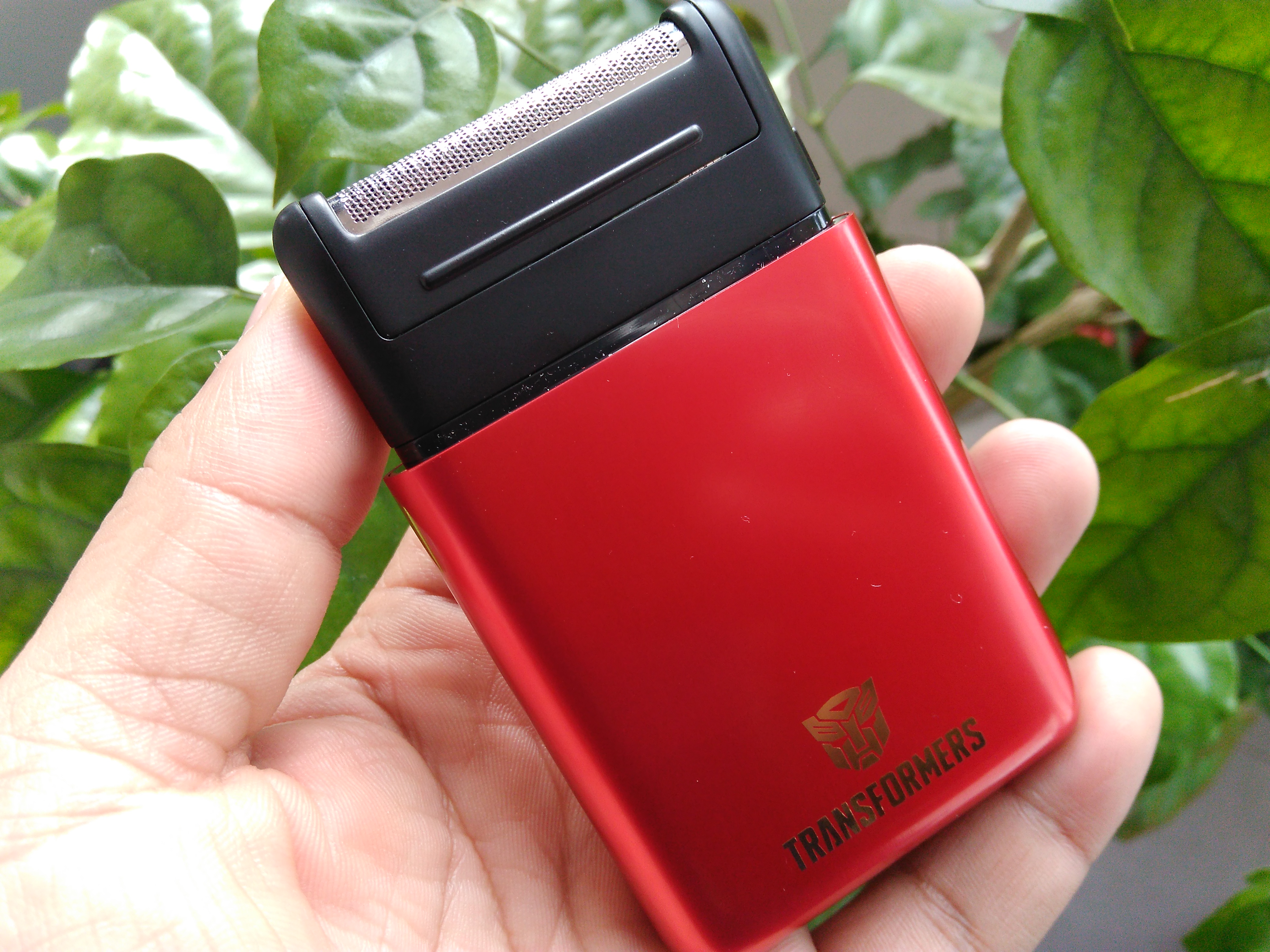 须眉剃须刀擎天柱版,满满的回忆杀