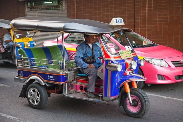 首次去泰国旅游需要准备什么 (去泰国旅游的新手要准备什么)