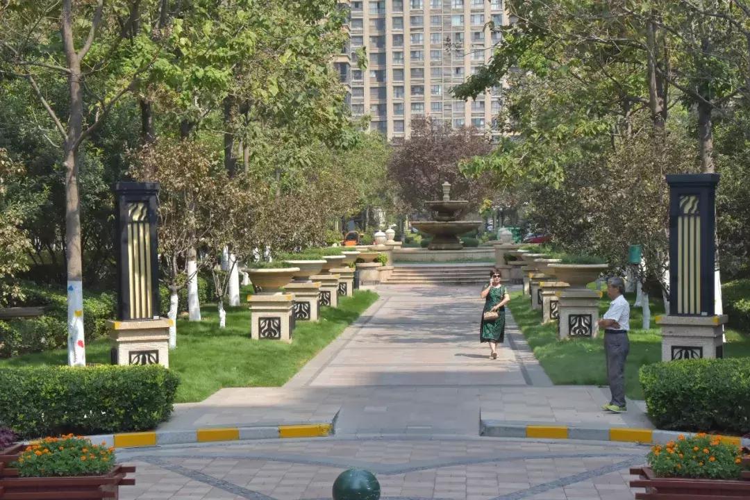 鉴证品质体验美好|商丘业主代表来汴参观开元物业项目