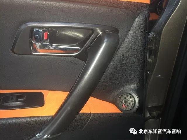 奔腾x80音响改装低音炮,奔腾X80外观改装