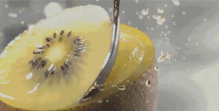 脸蛋又干又痒是怎么回事,脸蛋容易出油怎么办