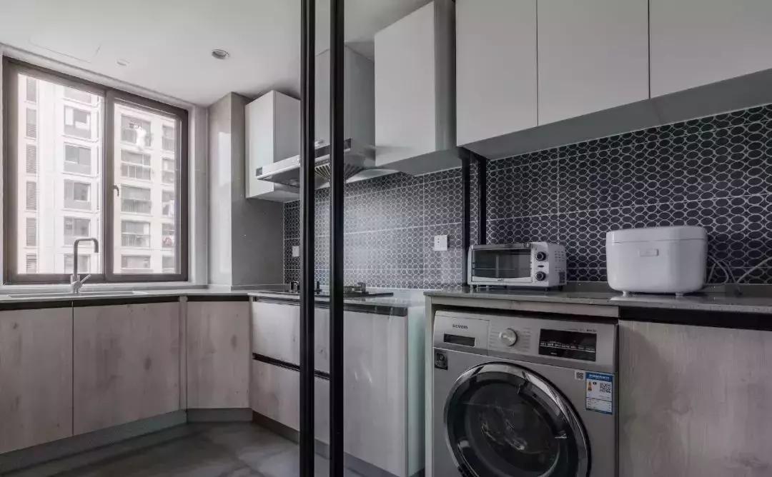 阳台放洗衣机装修效果图,装修洗衣机放阳台还是卫生间