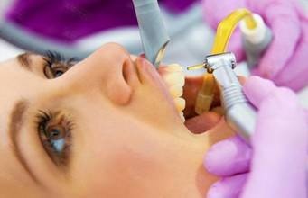 洗牙的过程是怎样的？洗牙有哪些注意事项呢？