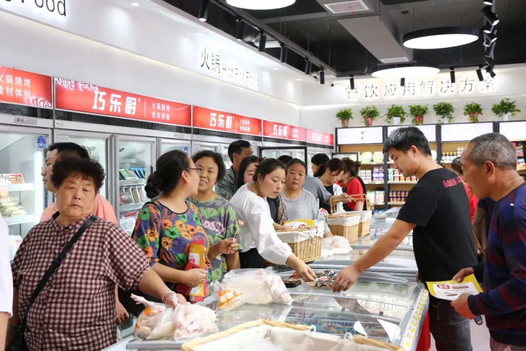 头条|巧乐厨：仓店合一、服务中小B，新店开业俩月开始盈利