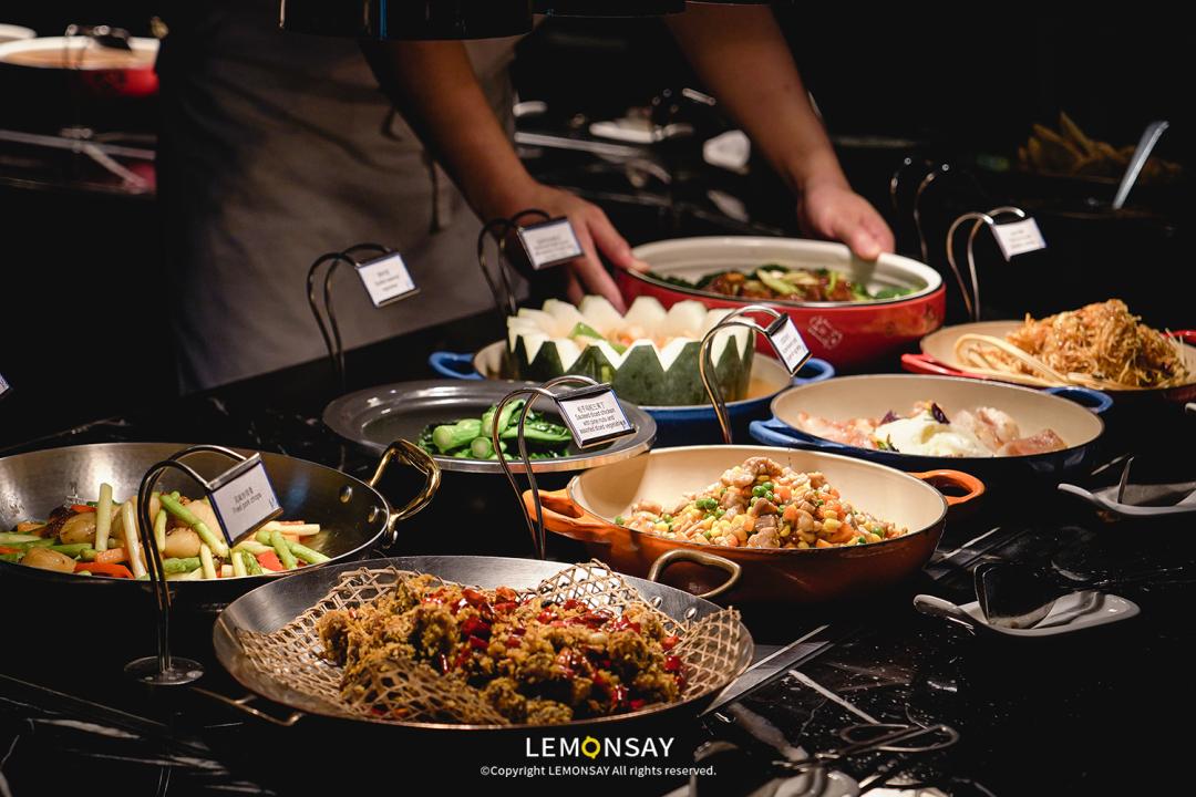 朗廷酒店自助餐，龙虾无限续！任意吃