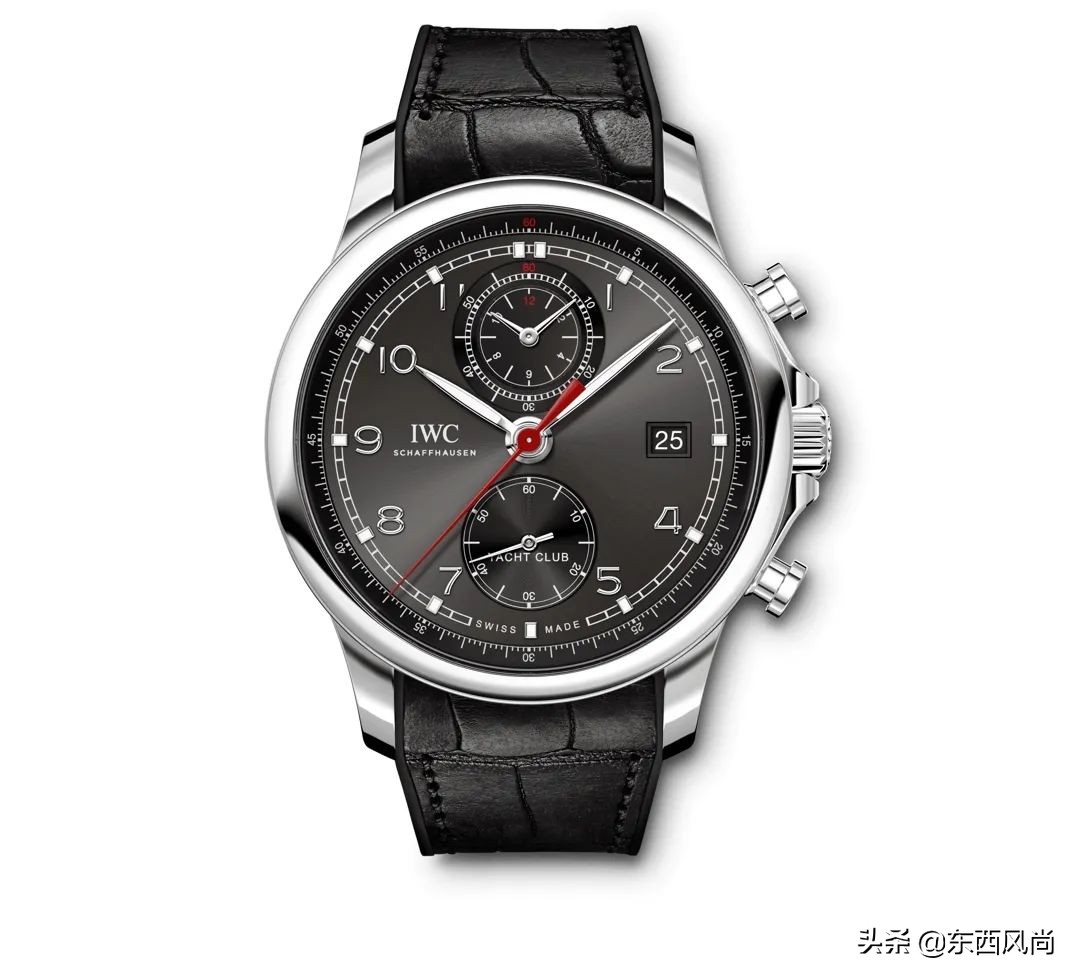 一件修身白衬衫,一件精致白衬衣的魅力