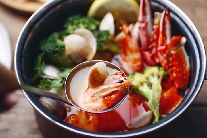 泰国是什么样的农村呢,泰国是个怎样的国家