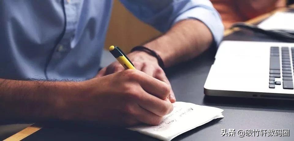 自带瞄准器洗牙小工具，每分强输出1600次，激起*男猛**电竞梦