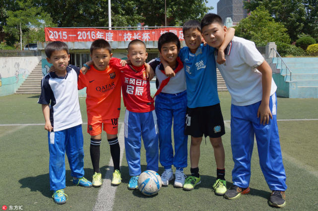 回顾大连一方足球的历史,大连足球曾经的辉煌成就