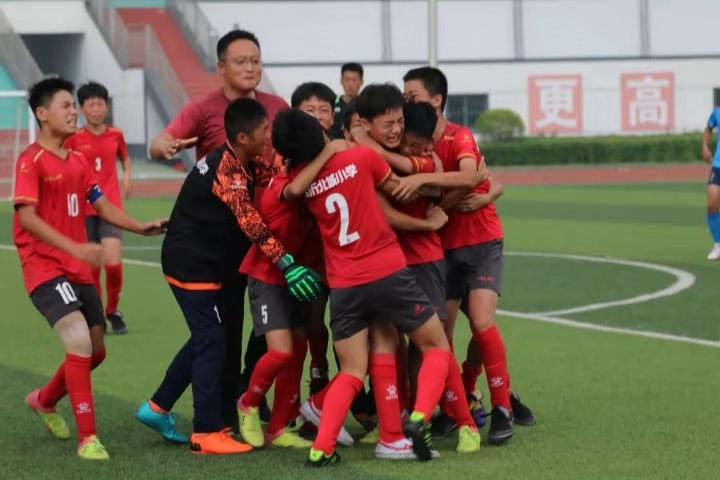 临沂因为这支小学球队，雄冠齐鲁！