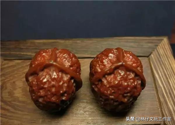 核桃文玩送刷子,文玩核桃作为礼物应该怎么送