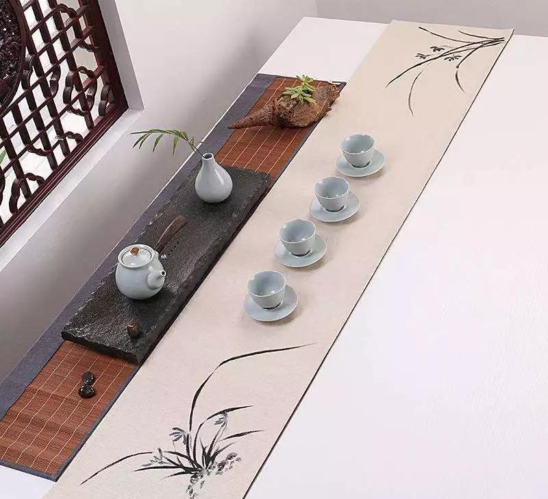 喝茶会让人慢下来心静下来,喝茶慢一点做人笨一点