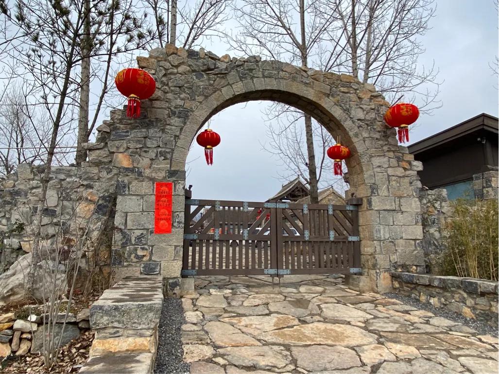 【初三】14、墙外看太行山中＂云上的院子＂依然很美