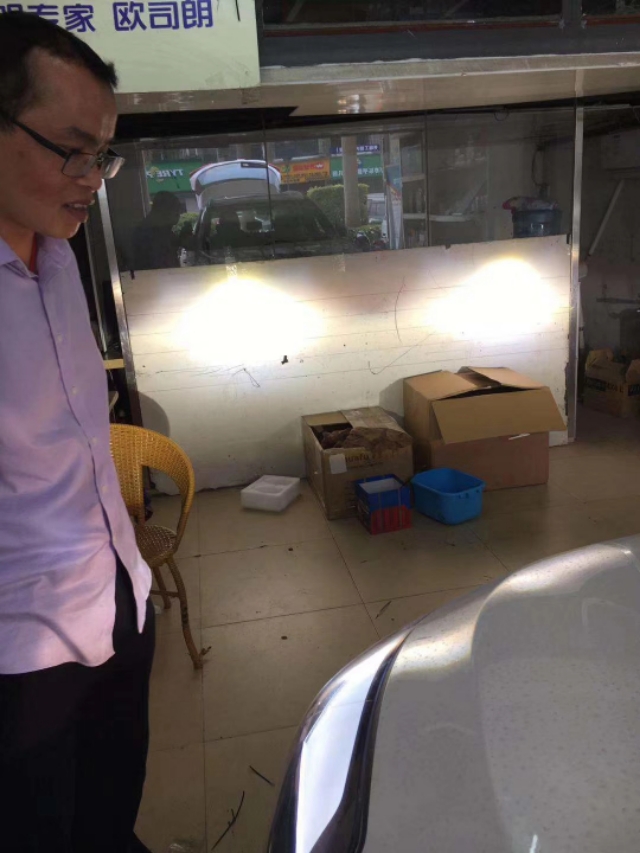 卤素灯不够亮换灯泡,原车卤素灯太暗怎么办