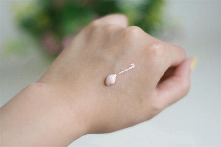 干皮大牌隔离推荐,干皮遮瑕强的隔离推荐