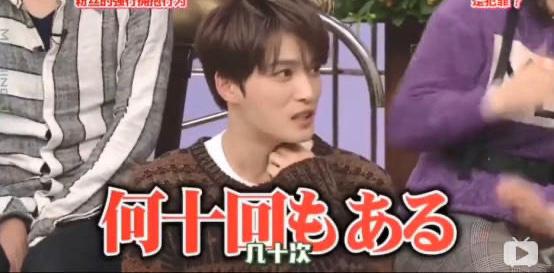 *窥偷**偷*裤内**闯酒店?按摄像头咸猪手衣柜藏人?盘点私生饭疯狂行为