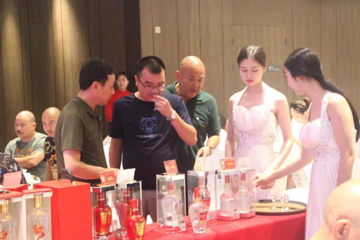 国五液52度,国五液中国白酒