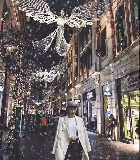 香港巨型圣诞树,香港圣诞树旅游攻略