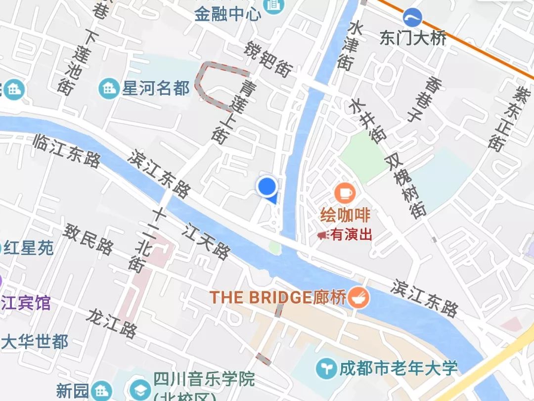 打开地图,把“爱情”输入搜索框
