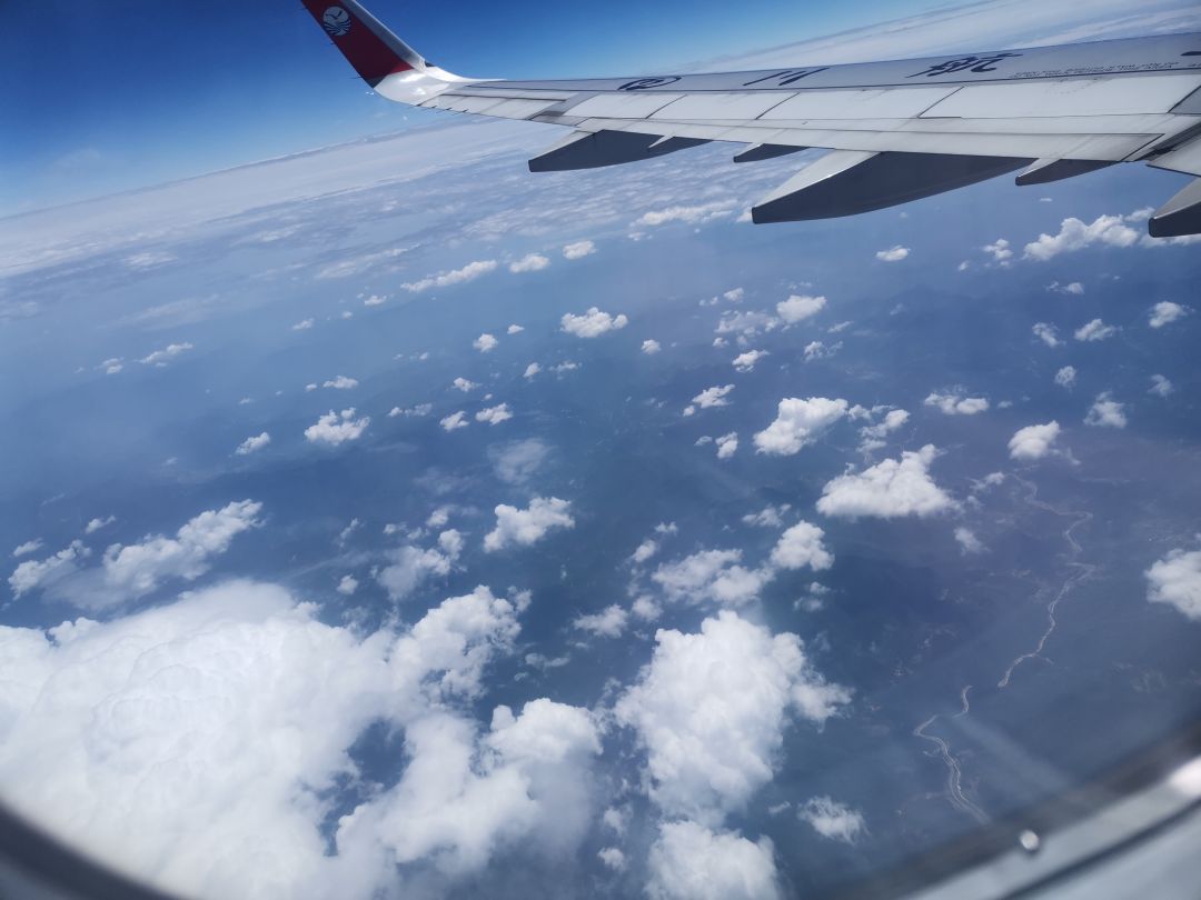 坐飞机登机流程视频演示全过程,萧山机场第一次坐飞机详细流程