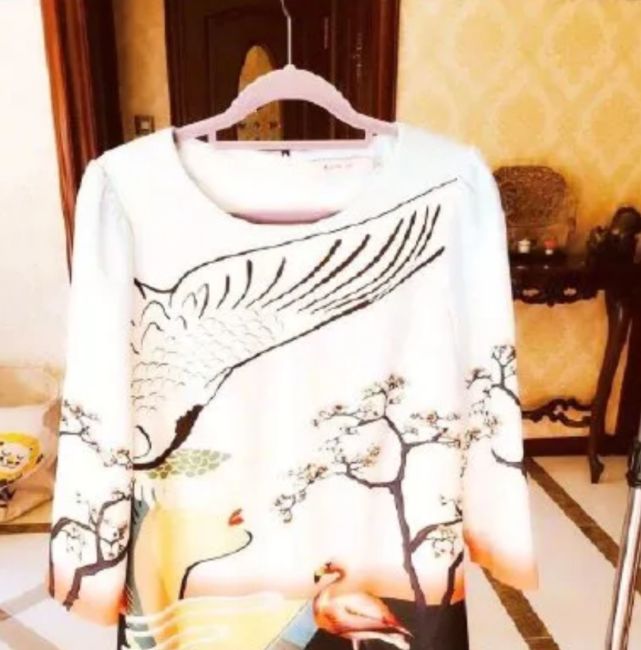 郑爽卖二手货抬价7倍,被嘲“中国明星第一卖手”冤不冤?