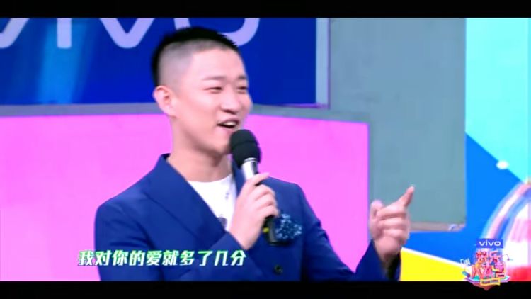 何炅高情商撩妹小妙招,何炅教科书式撩妹合集