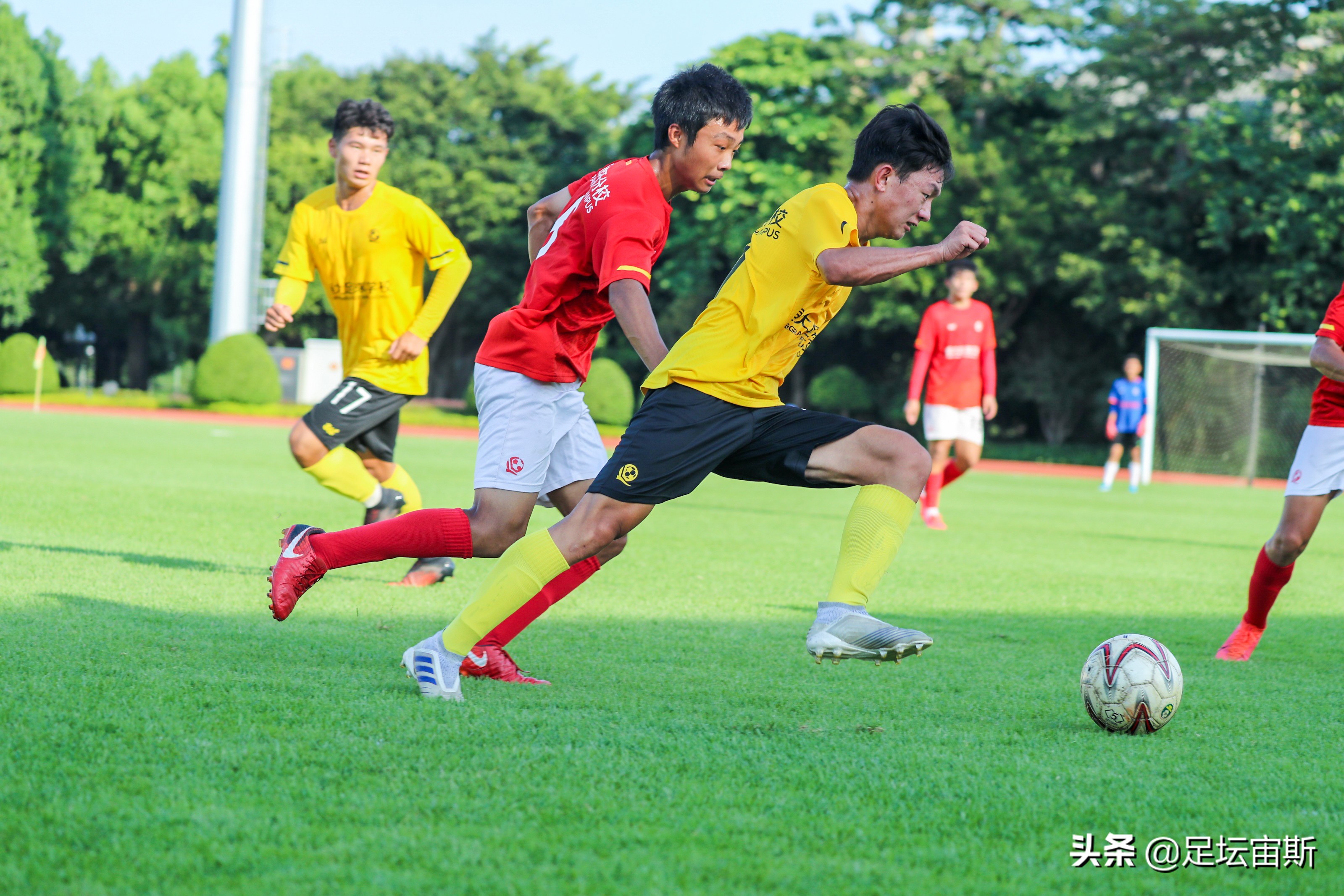 恒大足校崛起藏玄机，学生可享受C罗酷爱的水疗获刘翔式治疗保障