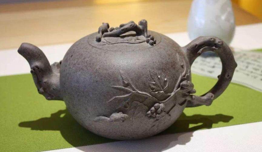 紫砂壶价格差异为什么那么大,紫砂壶价格为何差别大呢怎么回事