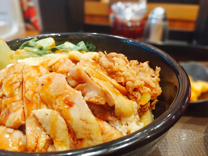 黄焖鸡米饭附近推荐,黄焖鸡米饭清真附近