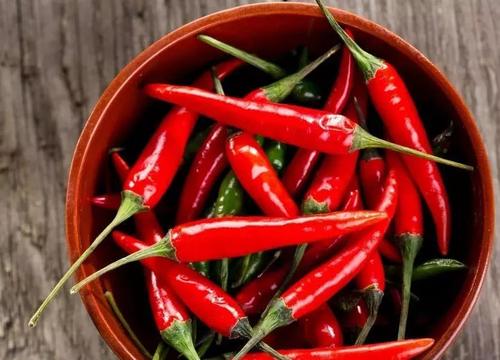 胰腺炎什么症状不能吃什么,胰腺发炎能治吗