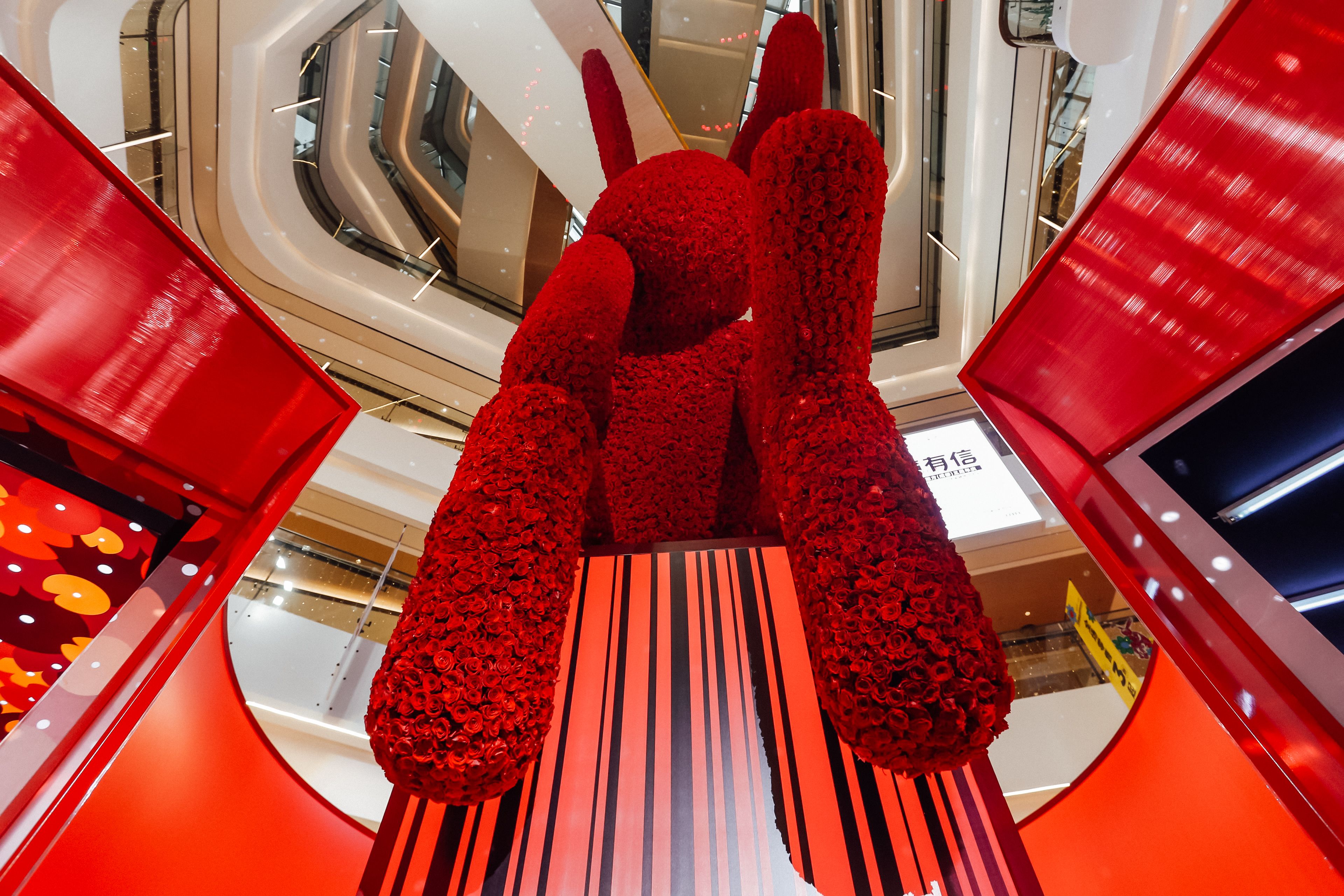 “三声有信聆听未来”主题艺术展开启合景·悠方,成都三周年庆