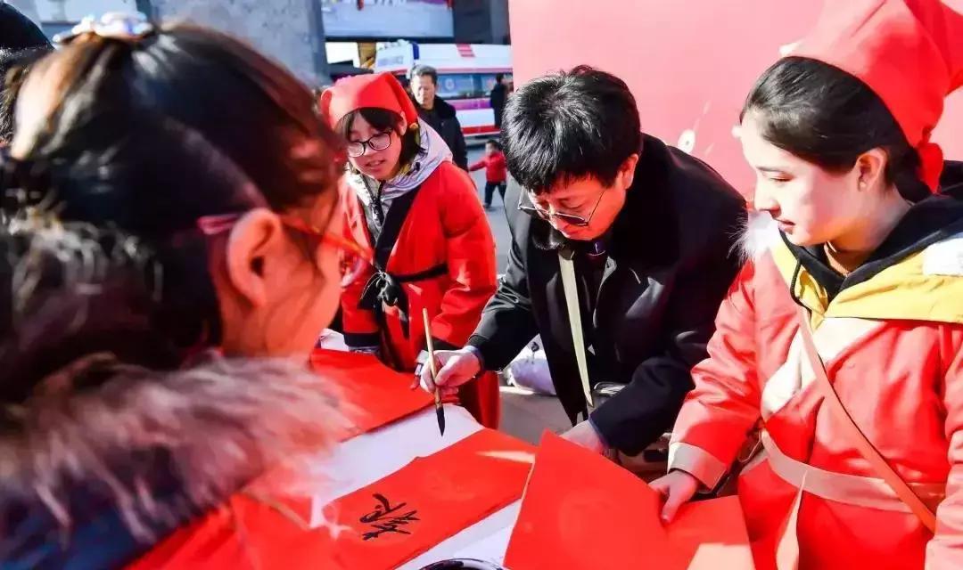 红火说不尽！榆林惊现世界最大饸饹床，37项年俗文化活动等你来盘~