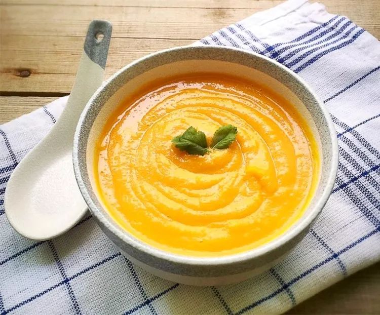 夏季养胃又容易消化的食物,伤胃容易养胃难建议少做4件事