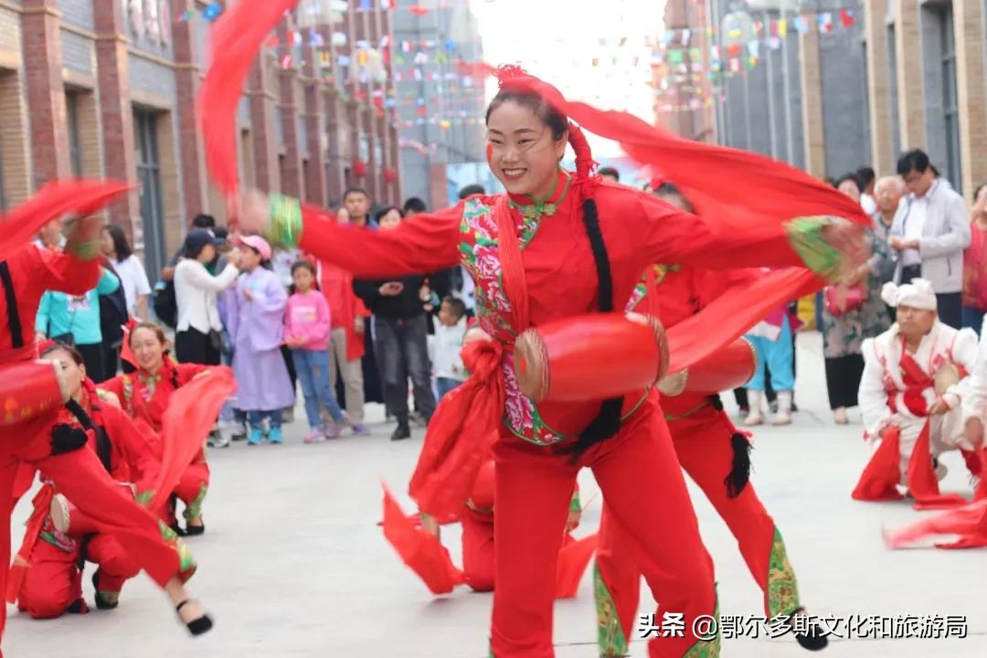 转九曲猜灯谜，赏民俗听老腔，约网红品美食到康镇~