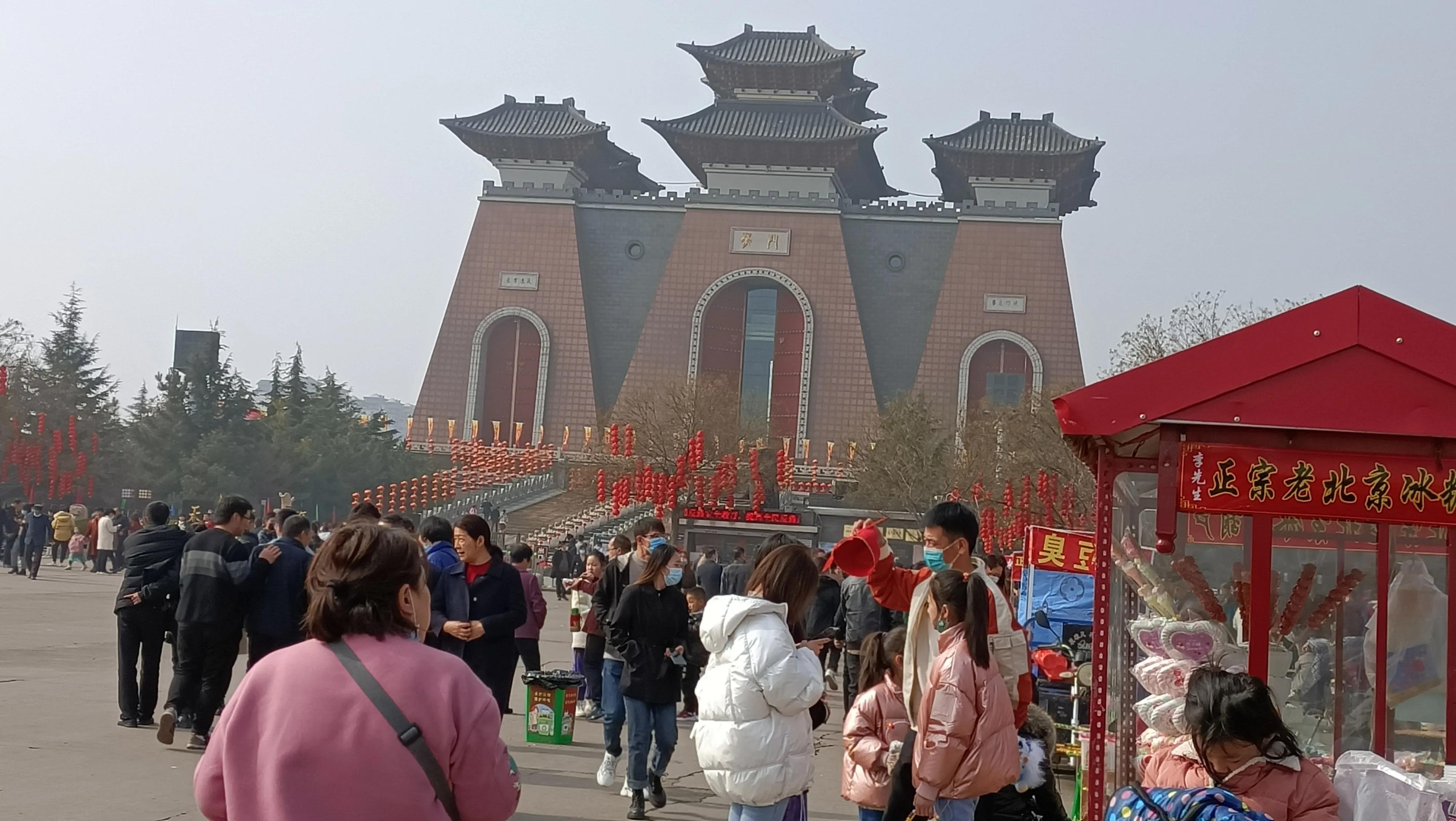 过年庙会卖什么东西最赚钱,庙会一般卖什么东西赚钱