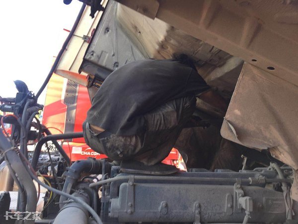 夏季车辆高温,应对这些零部件故障,看看老司机是怎么做的