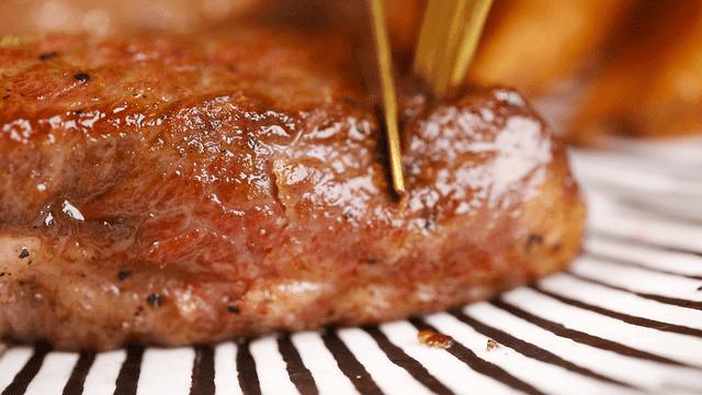 13000㎡运动餐厅，包足球场，打卡网红玻璃屋，集装箱，涂鸦楼梯