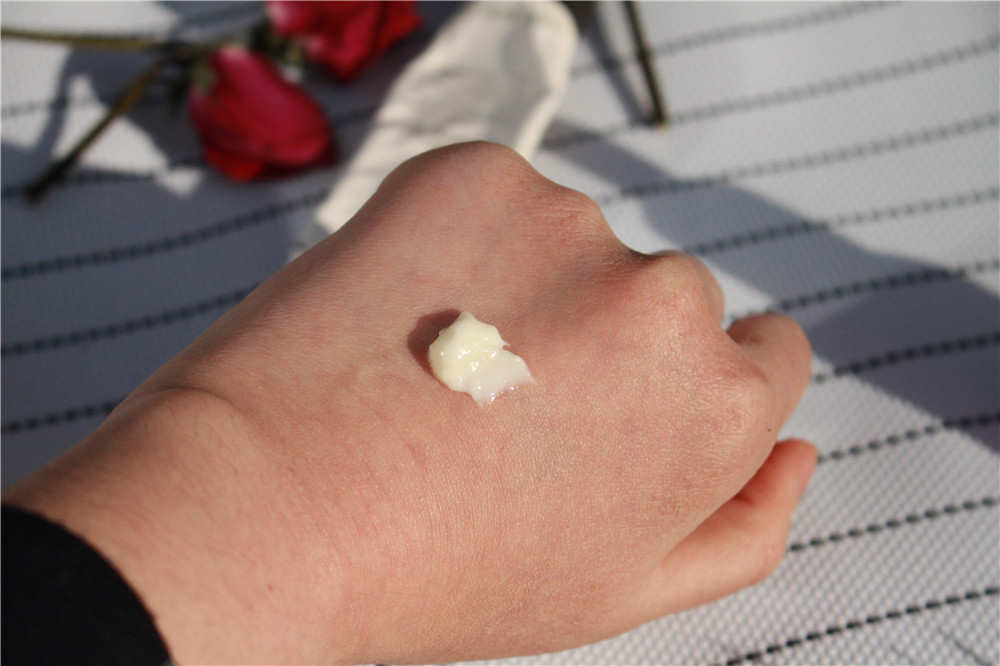 用完这些护肤品，才知道不看宣传看效果！--molly的3月空瓶测评