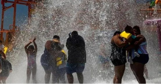 美国高温用电量激增,美国多地高温为什么没有空调