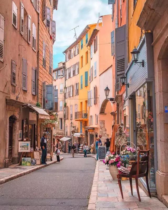 昆明官渡区格拉斯香水小镇,格拉斯香水小镇风景