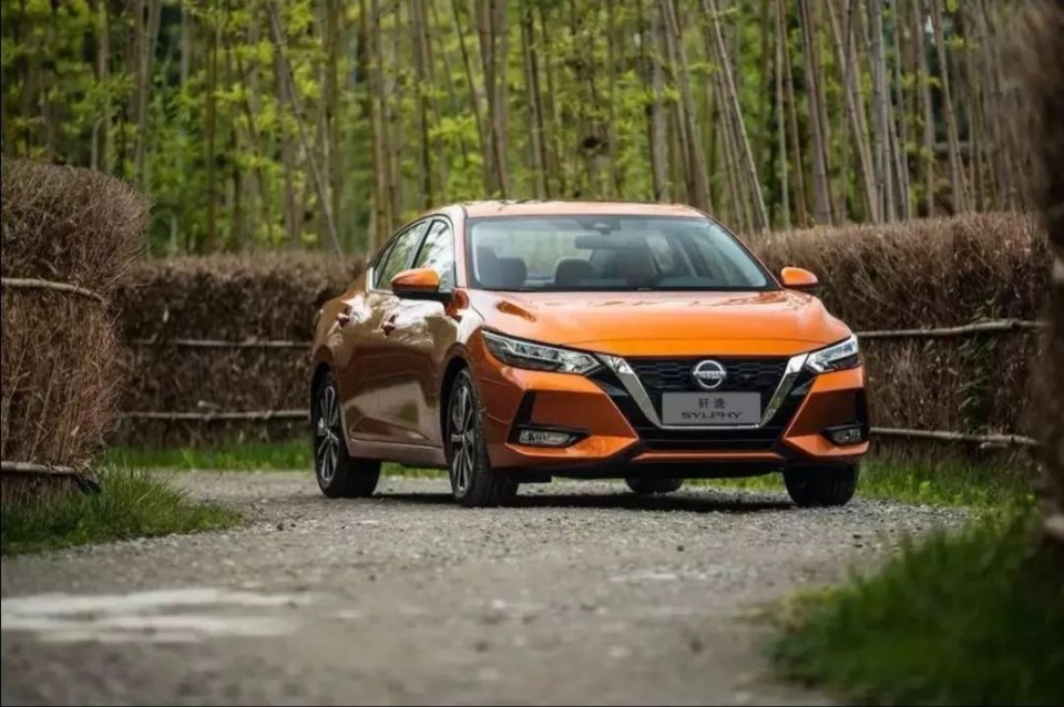 轩逸14代全新朗逸卡罗拉对比,朗逸轩逸卡罗拉对比分析